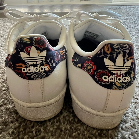 adidas Shoes - Women’s Adidas Superstar with floral print shoes